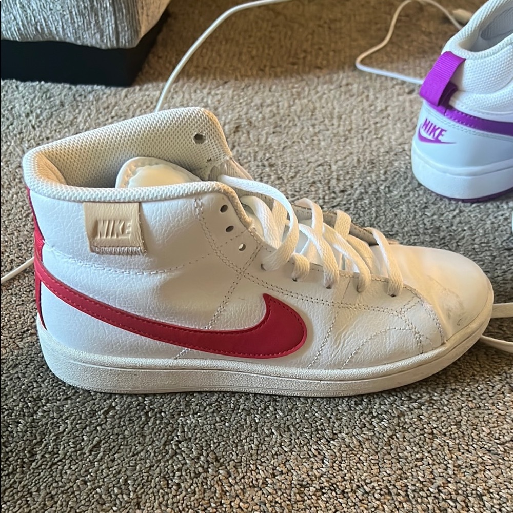 Nike White and hot pink High-Tops